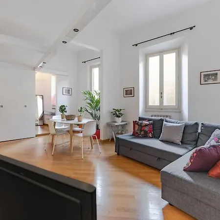 Apartment Parione